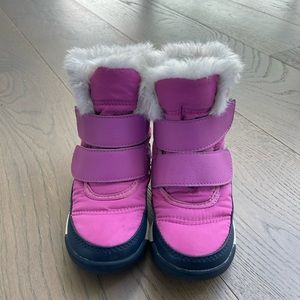 Sorel Whitney II short Waterproof Insulated Boot (9T)